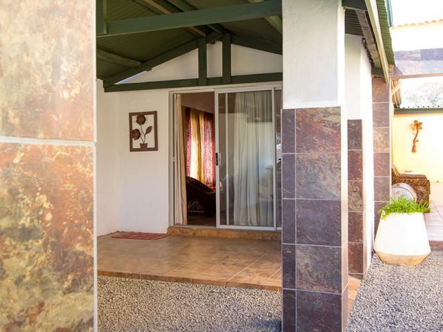 Ebenezer Guesthouse โคลส์เบิร์ก ภายนอก รูปภาพ