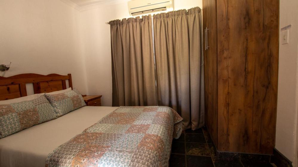 Ebenezer Guesthouse โคลส์เบิร์ก ภายนอก รูปภาพ