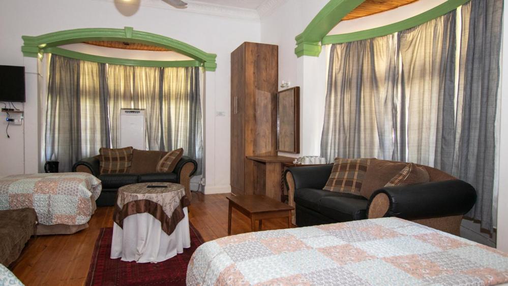 Ebenezer Guesthouse โคลส์เบิร์ก ภายนอก รูปภาพ